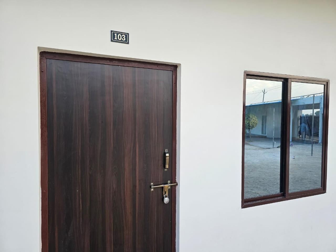 Govind Resort Mathura Exterior photo